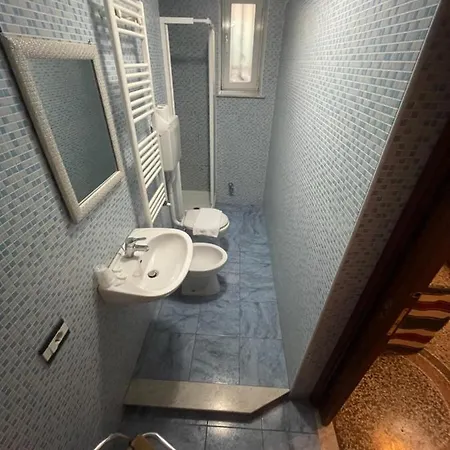 Guest house Affittacamere Fuorigrotta Genoa